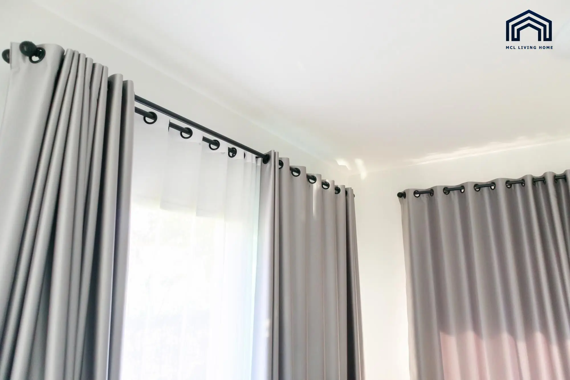 eyelet curtains